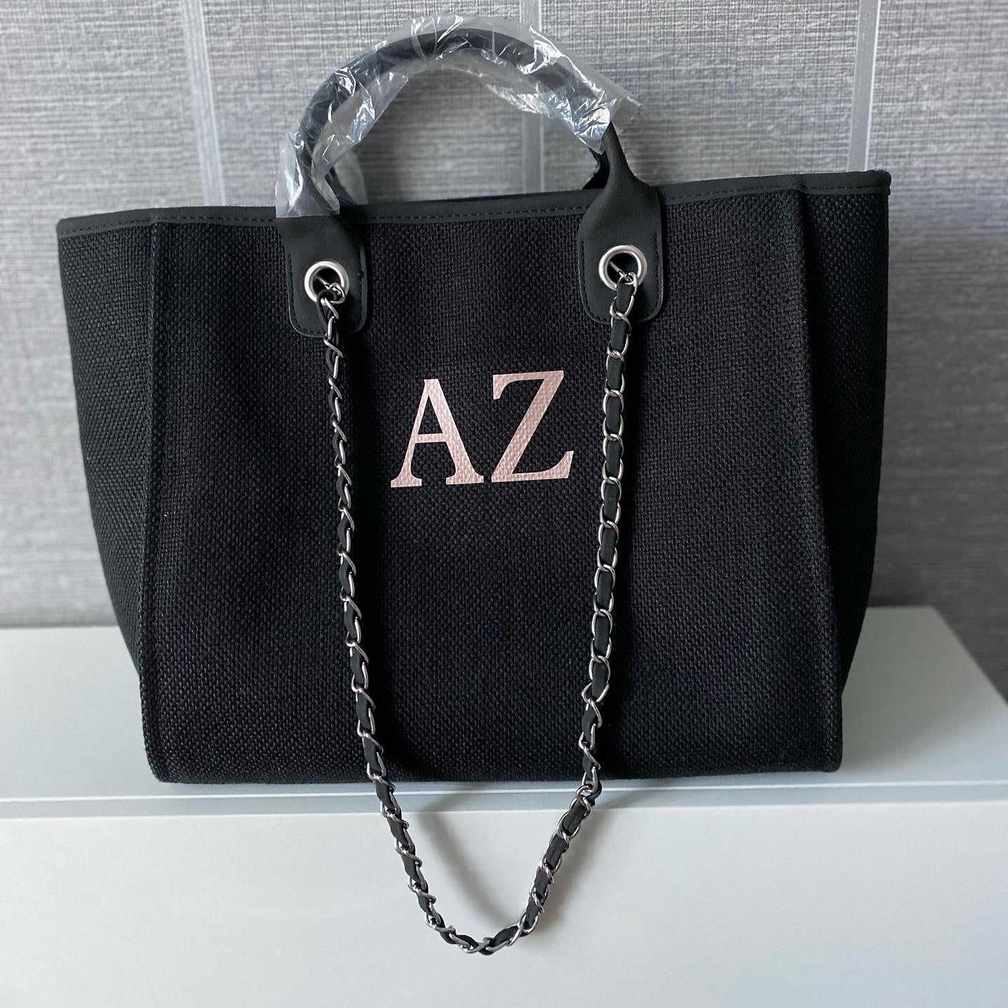 Lucy Tote Chain Bag